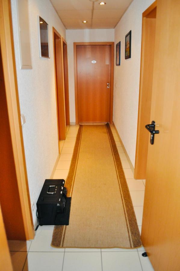 Hotel Discovery Stuttgart Kültér fotó