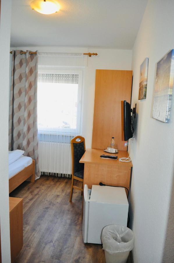 Hotel Discovery Stuttgart Kültér fotó