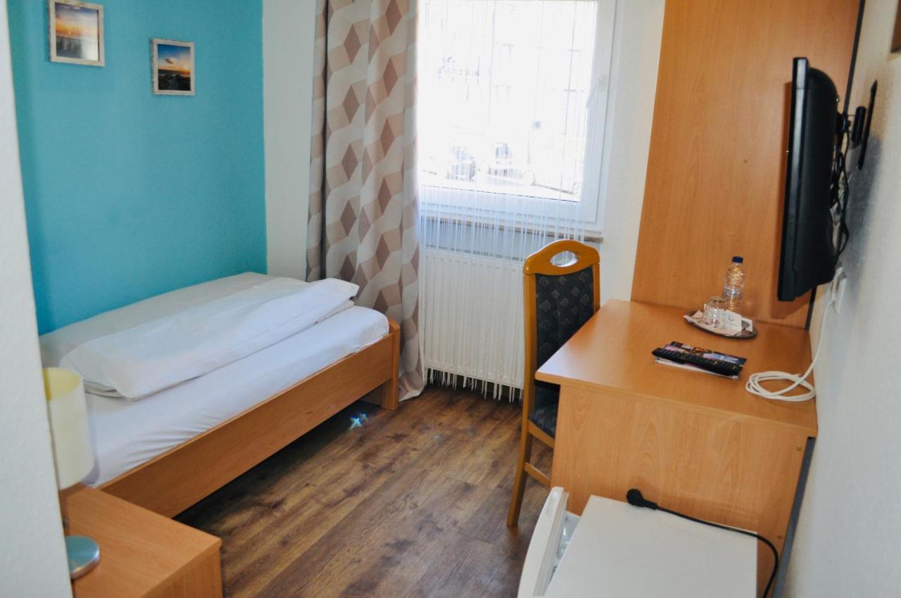 Hotel Discovery Stuttgart Kültér fotó