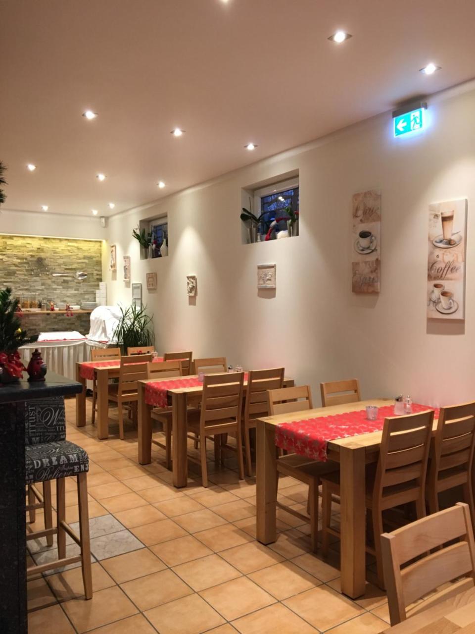 Hotel Discovery Stuttgart Kültér fotó